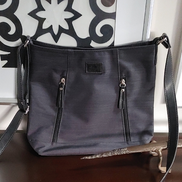 Roots Handbags - Roots Black Crossbody Bag